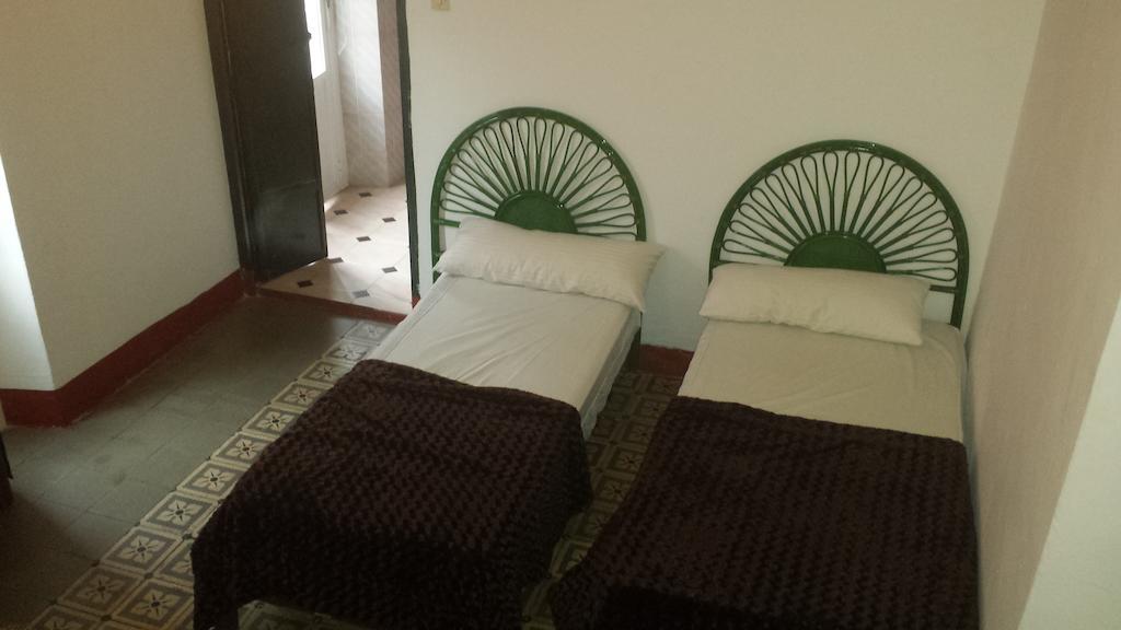 Pension Bailen Seville Exterior photo