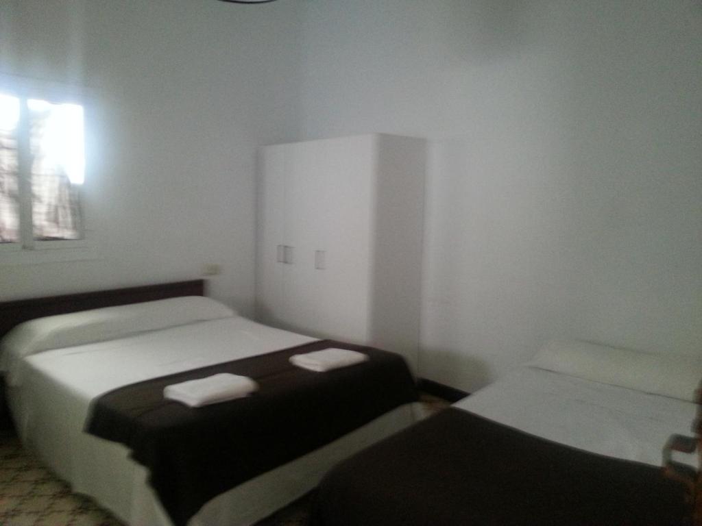 Pension Bailen Seville Exterior photo